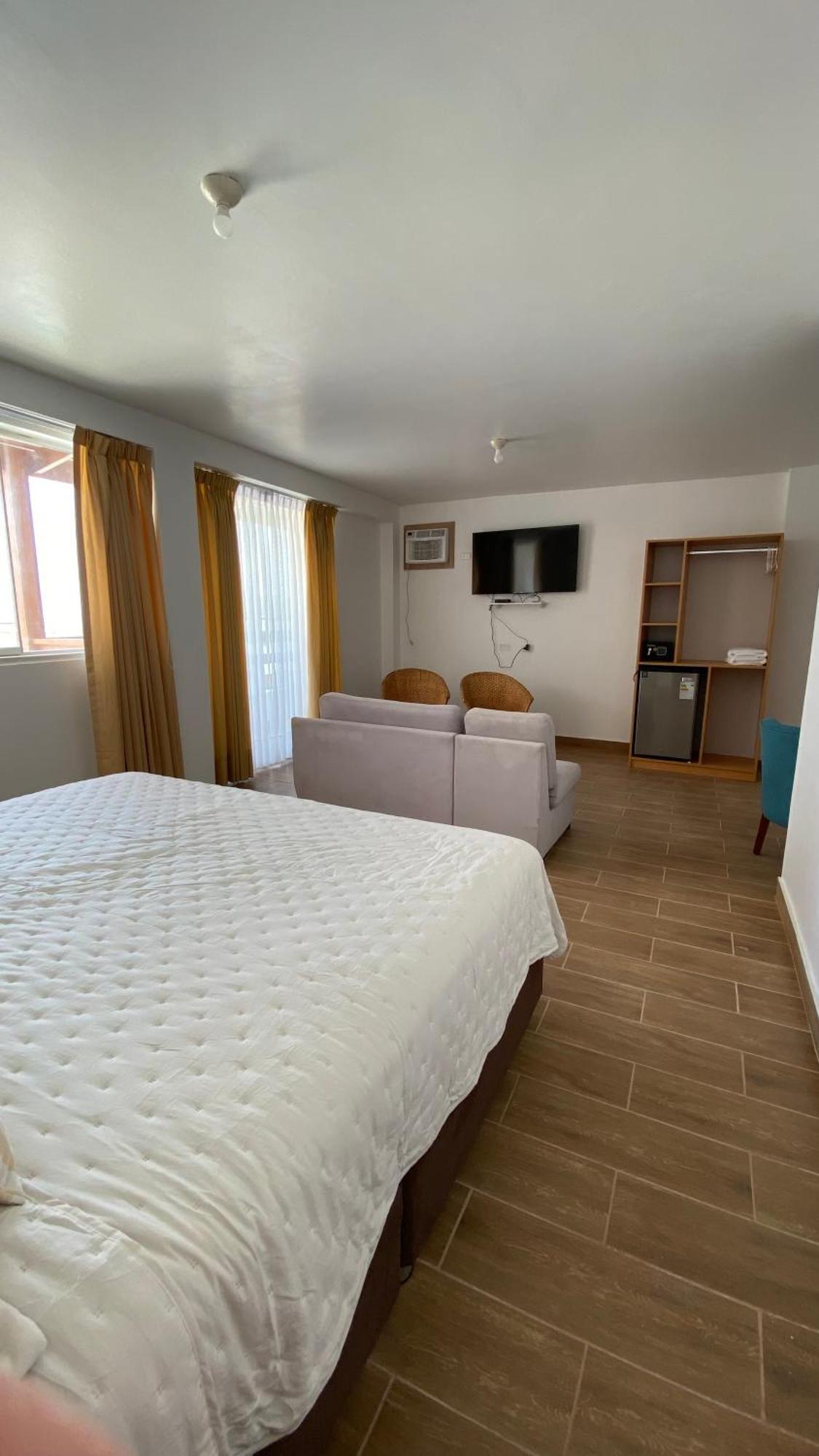 Prim Hotel Vichayito Bagian luar foto