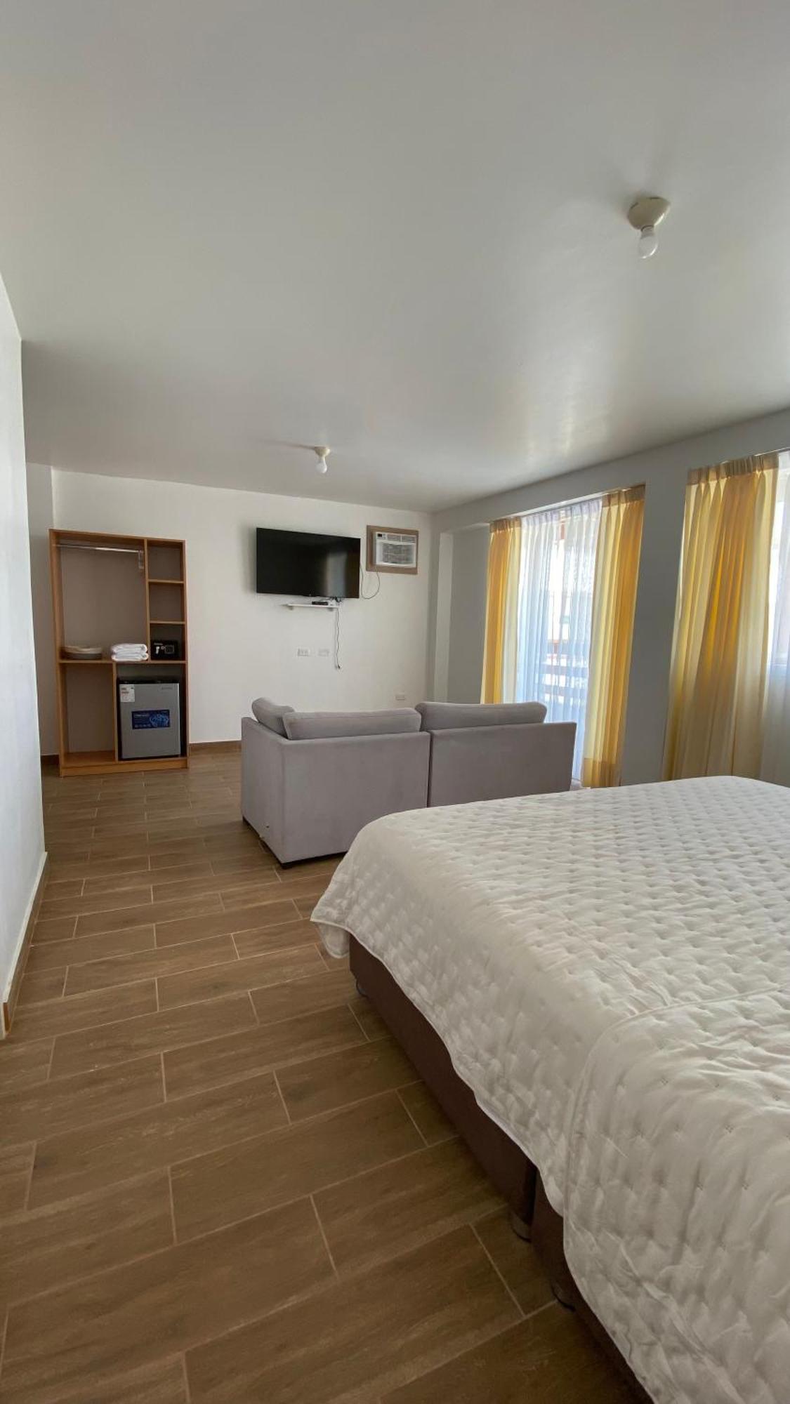 Prim Hotel Vichayito Bagian luar foto