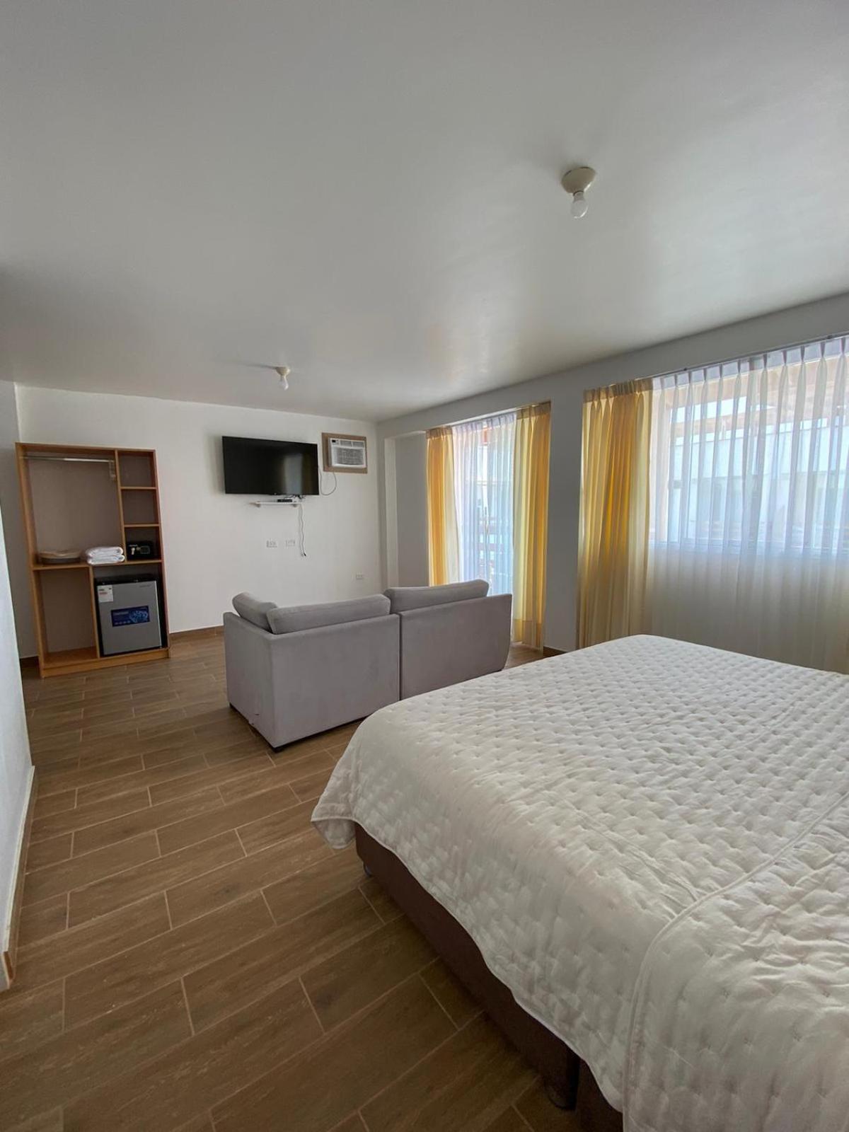 Prim Hotel Vichayito Bagian luar foto